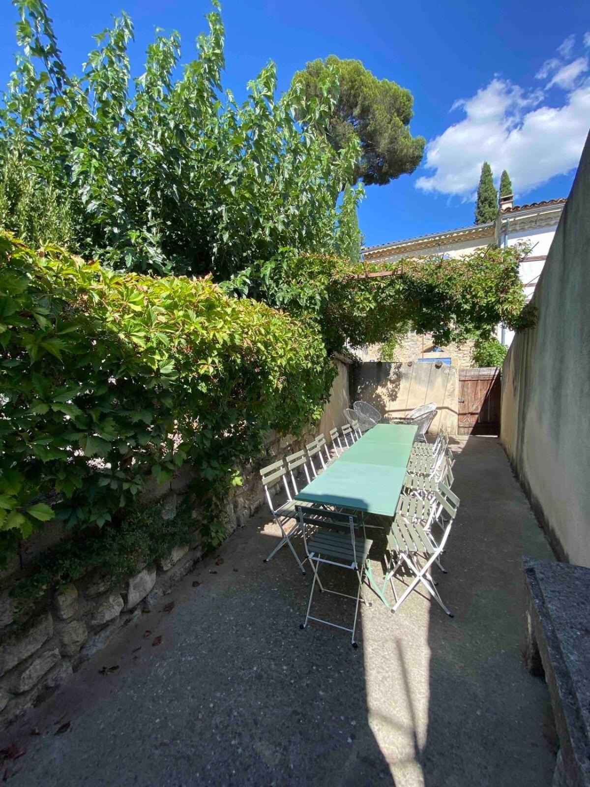 Maison Cosy Lodge 15 P Clim Wifi Cour Garage Montfrin 外观 照片